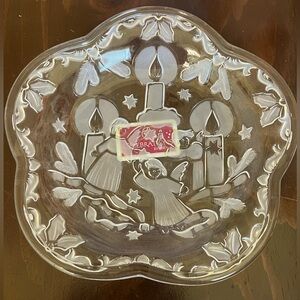 Mikasa. New. Holiday angels, glass plate.